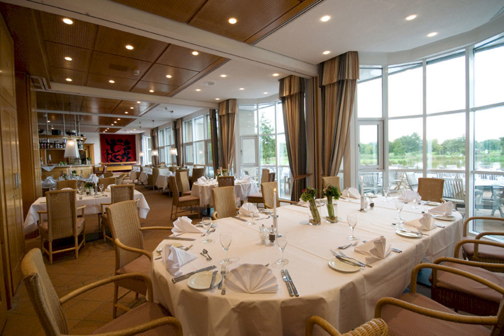 Golfhotel & Restaurant Lindenhof Bad Vilbel Exterior photo