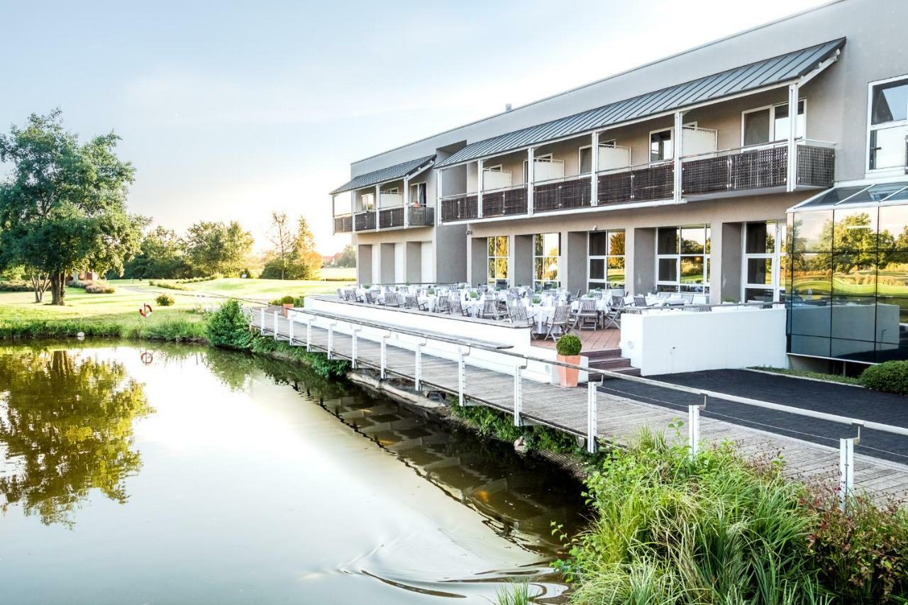 Golfhotel & Restaurant Lindenhof Bad Vilbel Exterior photo